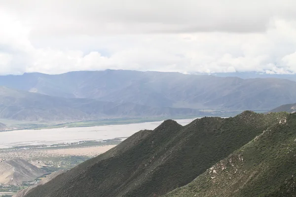 De uitlopers van tibet — Stockfoto