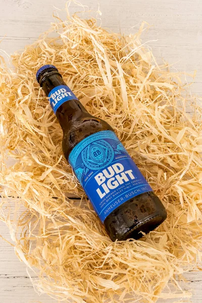 Irvine Skócia Egyesült Királyság 2021 Június Budweiser Márkájú Bud Light — Stock Fotó