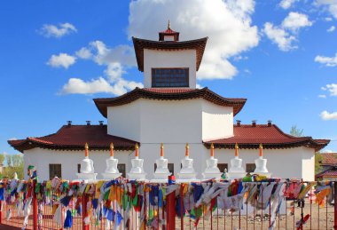 Kyzyl, Tyva Cumhuriyeti 'nin başkentidir. - Rusya. 05.12.2015. Tsechenling Budist Tapınağı şehrin en önemli turistik yerlerinden biridir..
