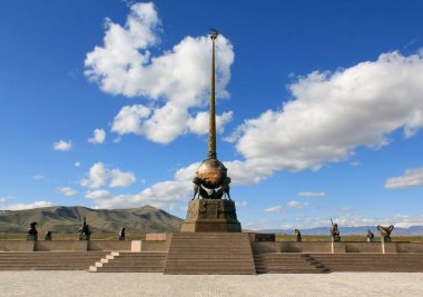 Dikilitaş 