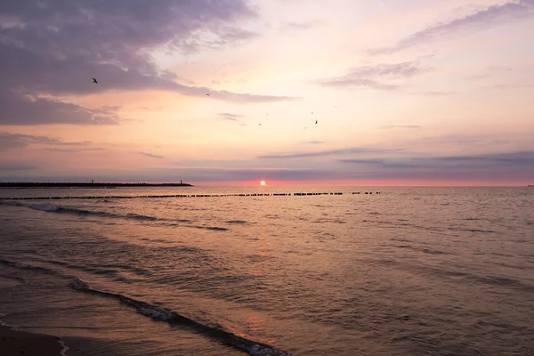 Mar Báltico puesta del sol, Polonia — Foto de Stock