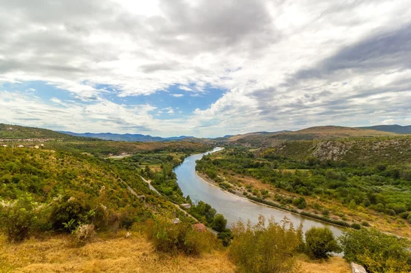Neretva rivier in Bosnië en Herzegovina — Stockfoto