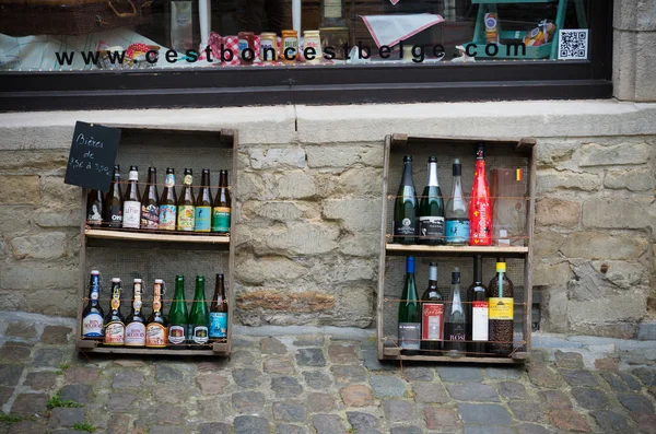 Belgian beers outside a store — Stock Photo, Image