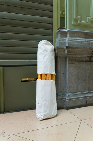 Baguettes dans un sac en papier — Photo