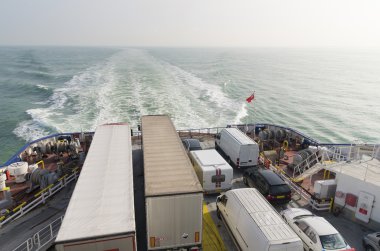 Kuzey Denizi geçerken Feribot Tekne