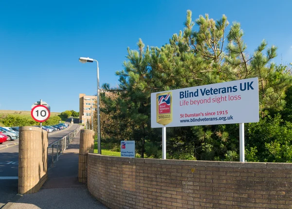 Blind veteraner Uk holiday centre — Stockfoto