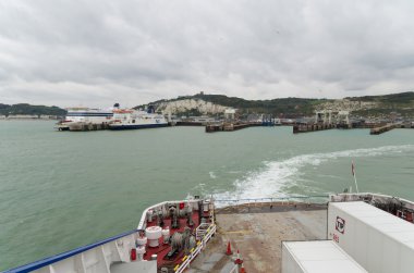 Feribot Tekne kalkış