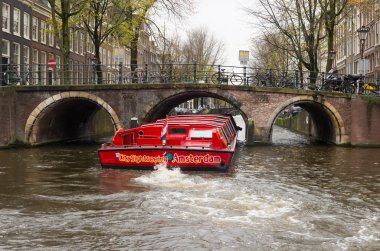 gezi teknesi amsterdam