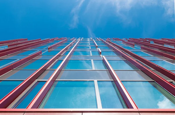 Edificio de oficinas moderno —  Fotos de Stock