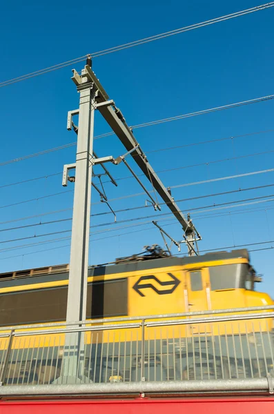 Treno che passa — Foto Stock