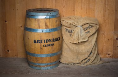 karabiber ve karanfil