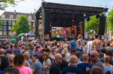 gay pride amsterdam