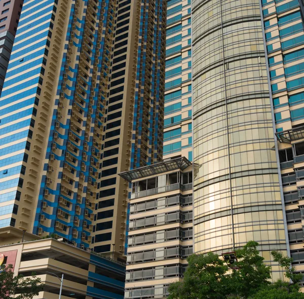 Modern skyskrapa exteriör — Stockfoto