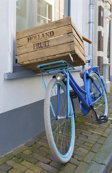 Blue delivery bike — Stock Photo, Image