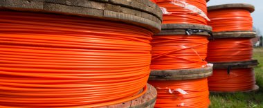 turuncu fiber kablolar