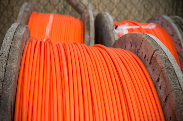 Cables de fibra naranja —  Fotos de Stock