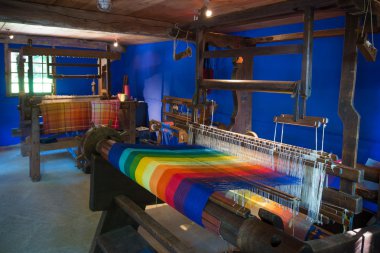 geleneksel el dokuma tezgahı