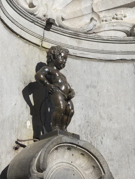 Manneken pis i Bryssel — Stockfoto