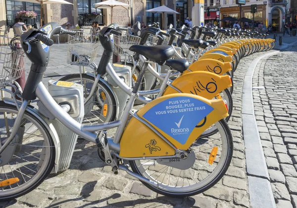 Rental bikes in brussels — Stock Photo, Image