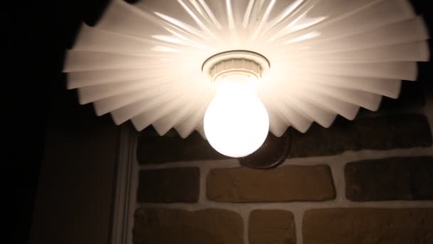 Vintage mooie lamp. Vintage lamp. — Stockvideo