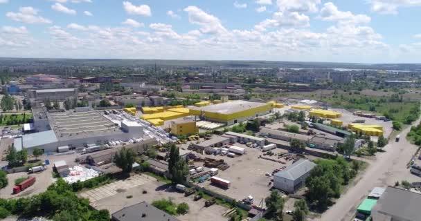 Grand complexe industriel vue de dessus, vue moderne de drone d'usine — Video