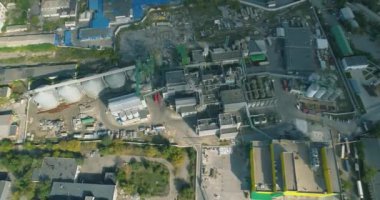 Büyük endüstriyel kompleks üst görünüm. Tahıl ambarları. Modern bitki üst görünümü