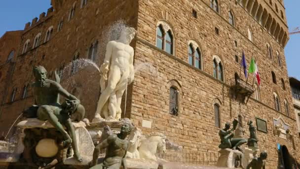 Πηγή Ποσειδώνα κοντά στο Palazzo Vecchio Φλωρεντία, Ιταλία. Δημαρχείο της Φλωρεντίας. Πλατεία Σινιορία — Αρχείο Βίντεο