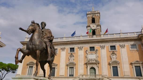 Istana Senator, Menara Bell Senator Istana Roma, Italia — Stok Video