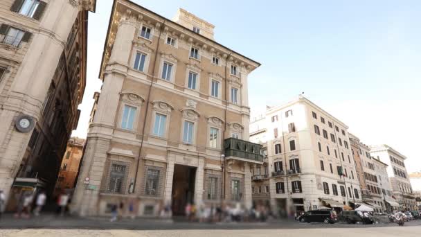 Palacio Bonaparte en la Plaza Veneciana de Roma, Italia — Vídeo de stock