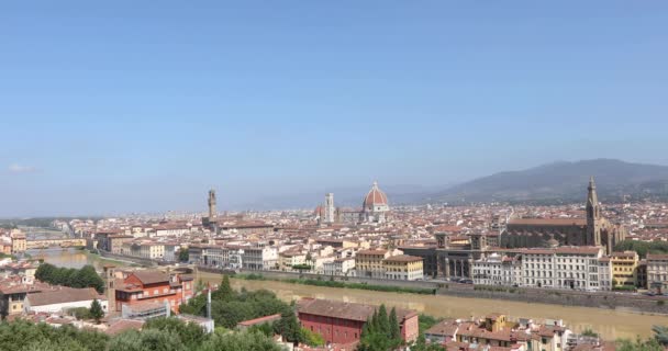 Het algemene plan voor Florence. Kathedraal van Santa Maria Del Fiore en het Palazzo Vecchio over het algemene plan van de stad Florence — Stockvideo