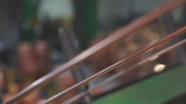 Üretimde kablo rulo, kablo yakın çekim, bakır kablo üretimi yakın çekim,