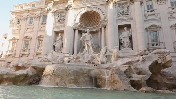 Fontana de Trevi Italia, Roma, Fontana de Trevi en cámara lenta — Vídeos de Stock