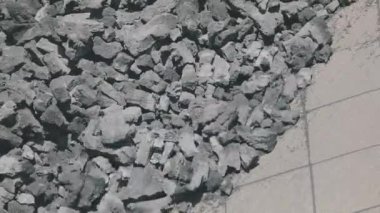Kola fırını bataryası, kokain fırını kömür üretimi, kokain fırını kömürü. Sıcak kola fırınından çıkan duman kömürü