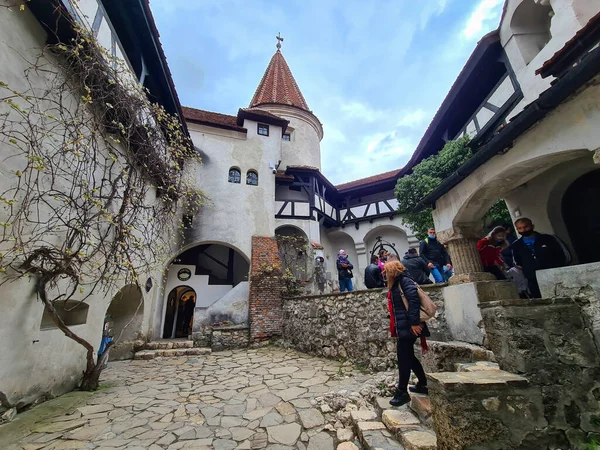 Bran Roumanie Mai 2021 Les Touristes Visitent Château Bran Également — Photo