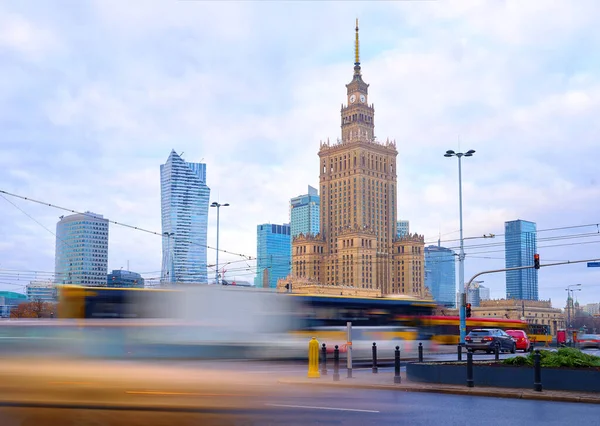High Traffic Palace Culture Science Warsaw Poland Long Exposure Shoot — Stock Photo, Image