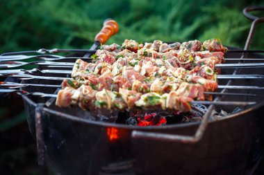 Taze et ızgara hazırlanıyor