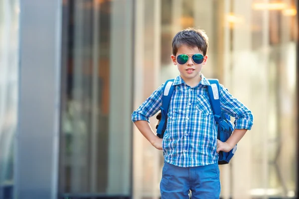 Portrait of cute school boy with backpack — Stock Photo, Image