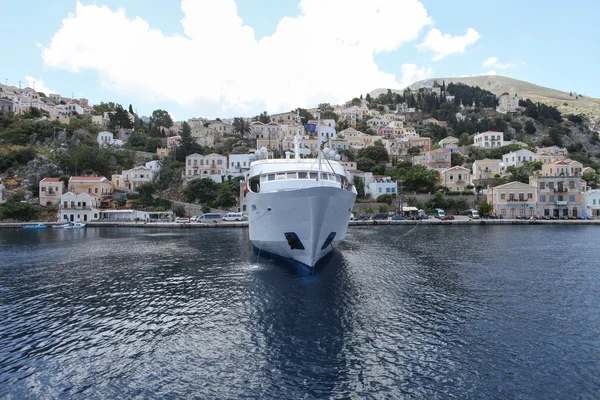 ギリシャの港を船します。 ストック画像