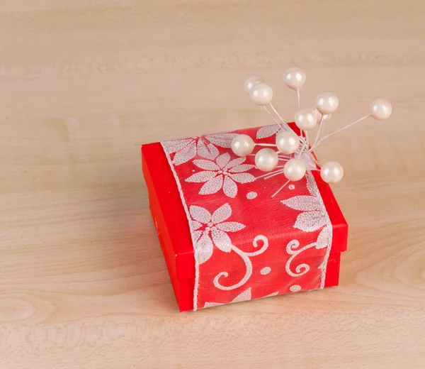 Red Paper Wrap Gift Box Gray Bow Present Christmas Birthday — Stock Photo, Image