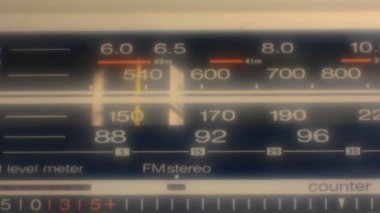 Radyo istasyonları için arama arama,.