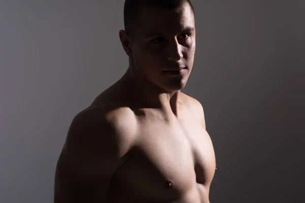 Close up van een sport mans borst — Stockfoto