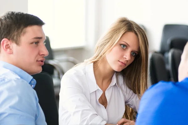 Discussão de negócios . — Fotografia de Stock