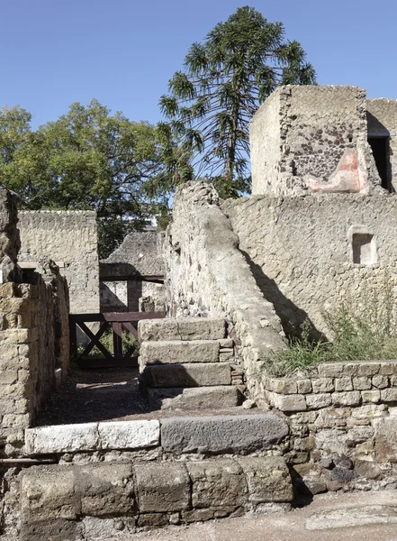 Ruinas de una casa en Herculano — Foto de Stock