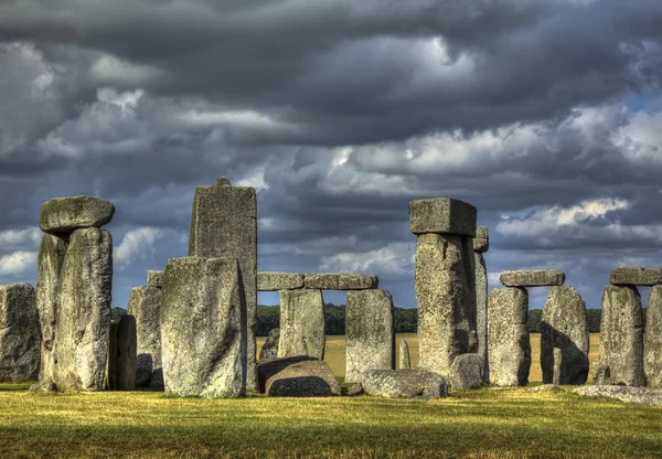 Stonehenge im Sturm lizenzfreie Stockfotos