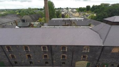 Kilbeggan viski damıtım