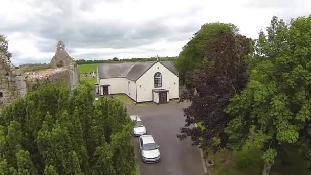 Iglesia de Lorrha Irlanda — Vídeo de stock