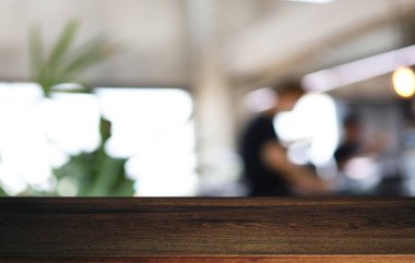 Görüntü Arkaplan Odasında Ahşap Masa Üstü içi boş kopya alanı ile 