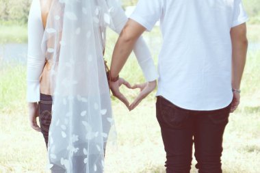 Sevgililer Günü. Genç çift romantik bir balayı. sevgili yolculuğu