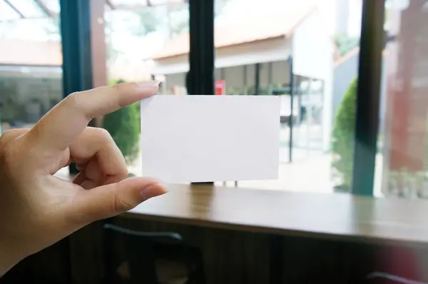 Primo Piano Delle Mani Delle Donne Che Tengono Nome Dell — Foto Stock