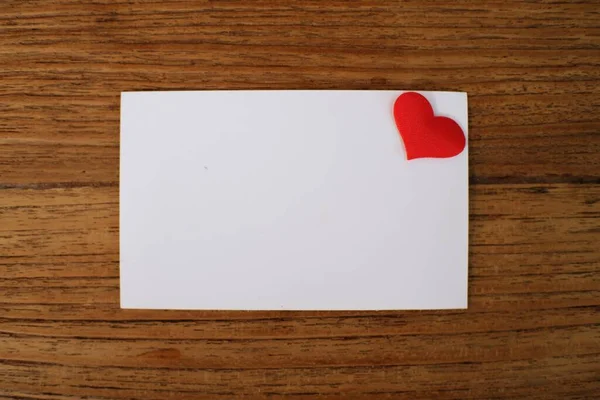 Blanco Kaart Houten Tafelondergrond Valentijnsdag Groeten Liefde Biecht Voor Romantisch — Stockfoto